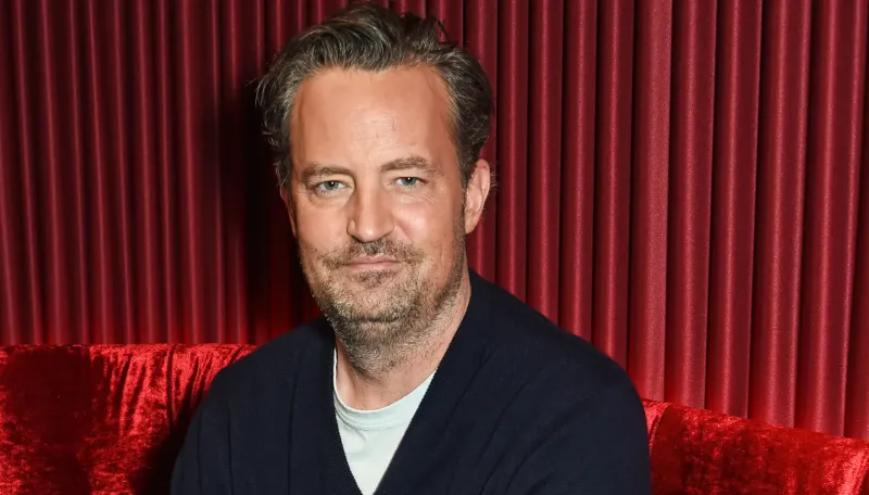 Matthew Perry Weight Loss [2024]: Before and After