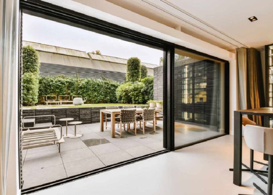 The Top 3 Reasons to Install Double-Glazed Sliding Doors to Expand an Interior Space Outdoors