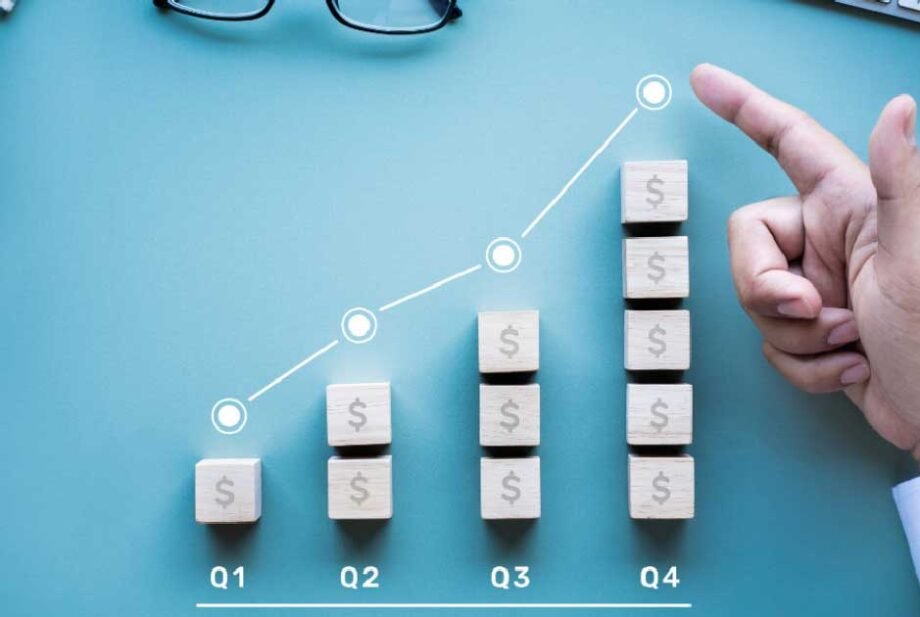 3 Ways to Scale Your Earnings with Minimal Financial Risk